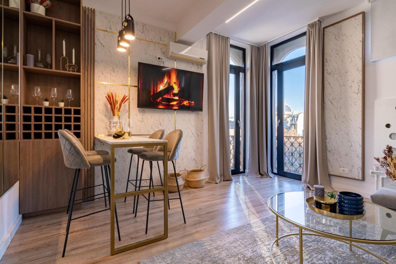 Golden View - Breathtaking Location In Bucharest Appartement Buitenkant foto